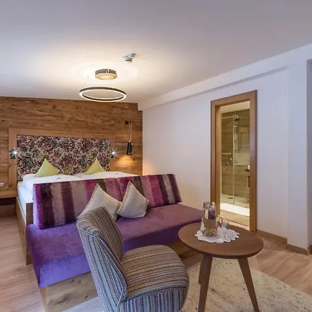 Guest house Oblasser 3*