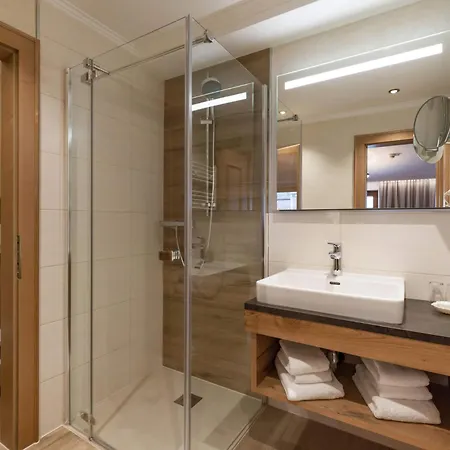 Oblasser 3* مايرهوفن