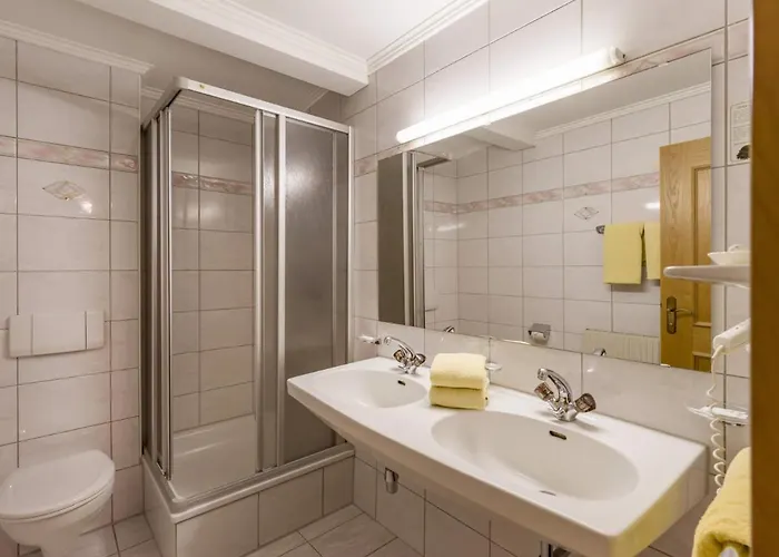 Πανσιόν Oblasser 3*